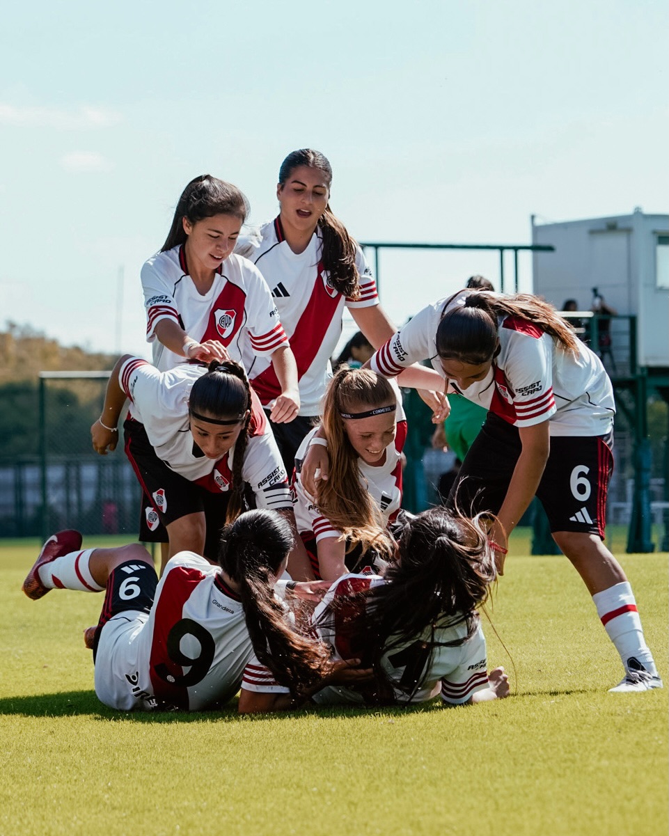 victoria de River ante Banfield foto: @riverplate.fem