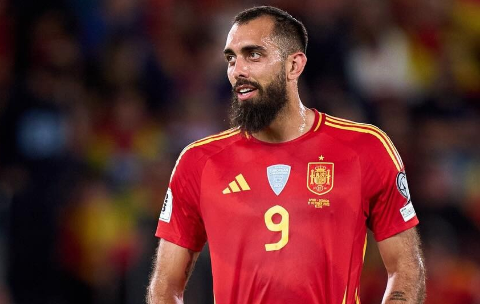 La reflexión de Borja Iglesias sobre el fútbol femenino: “Alexia o Aitana generan más que yo”